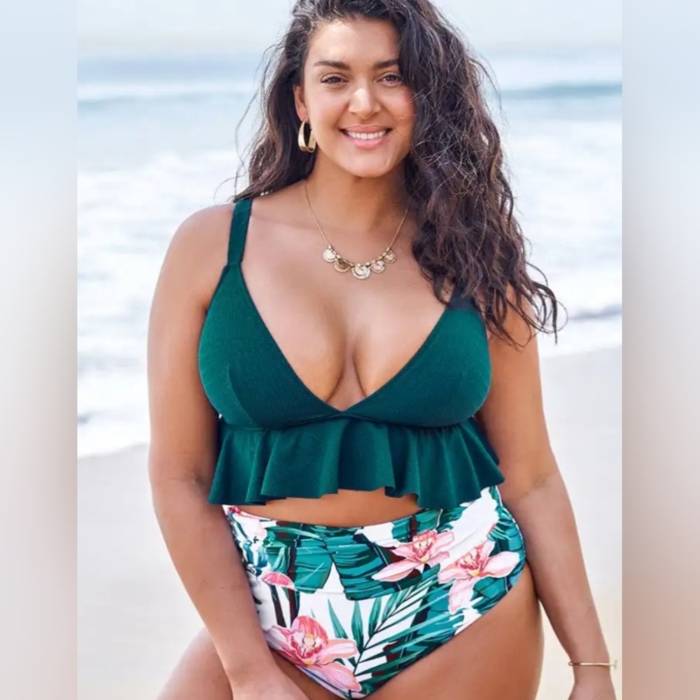 Cupshe: Size 2x Green/Floral Bikini